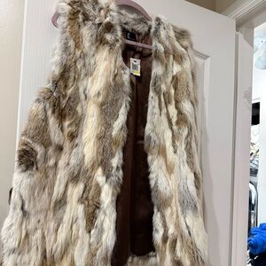 Love Token 100%real  Fur Vest in Brown and Cream